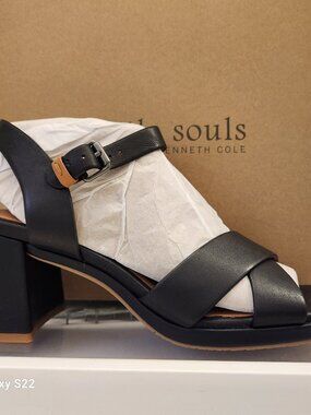 Gentle Souls Black Leather "Rimini" Block Heeled Sandals. NIB. Size 9